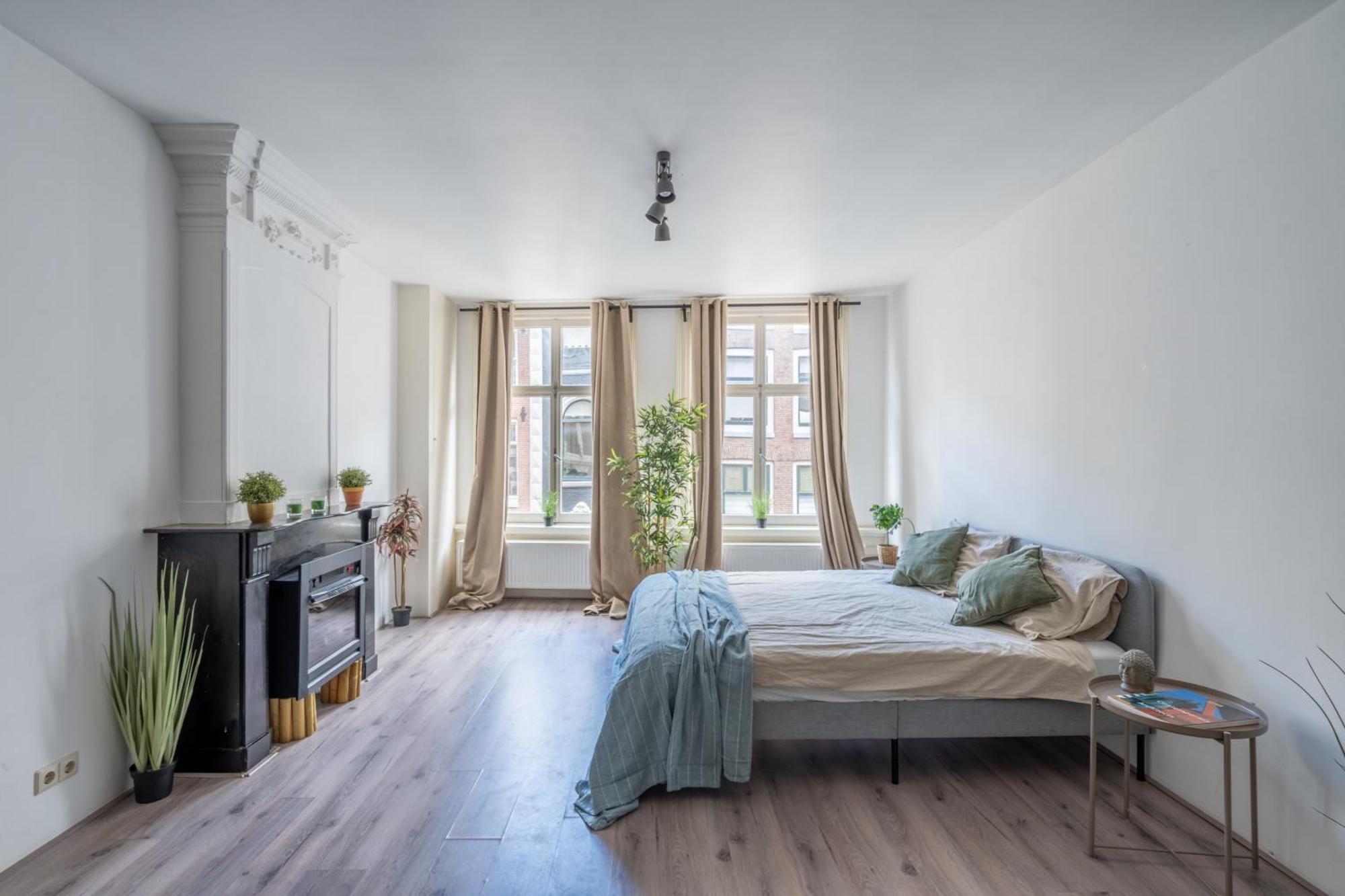 فندق Penthouse Amsterdam Dam Square الغرفة الصورة